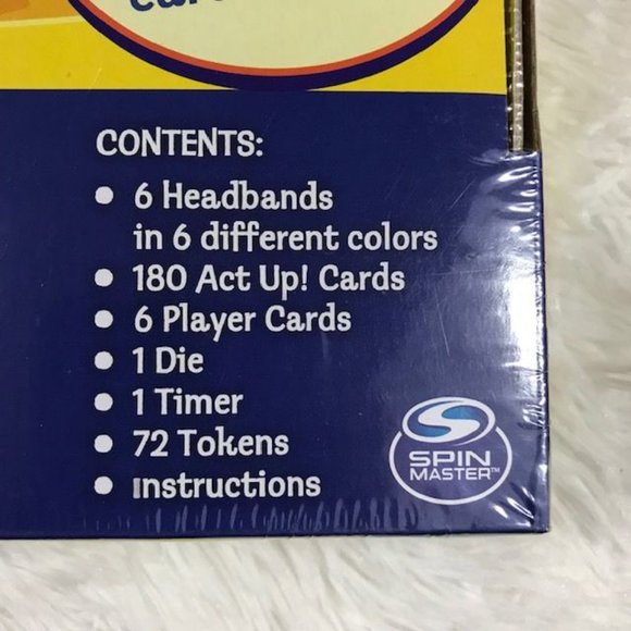 Hedbanz Act Up! Game - Picture 9 of 13